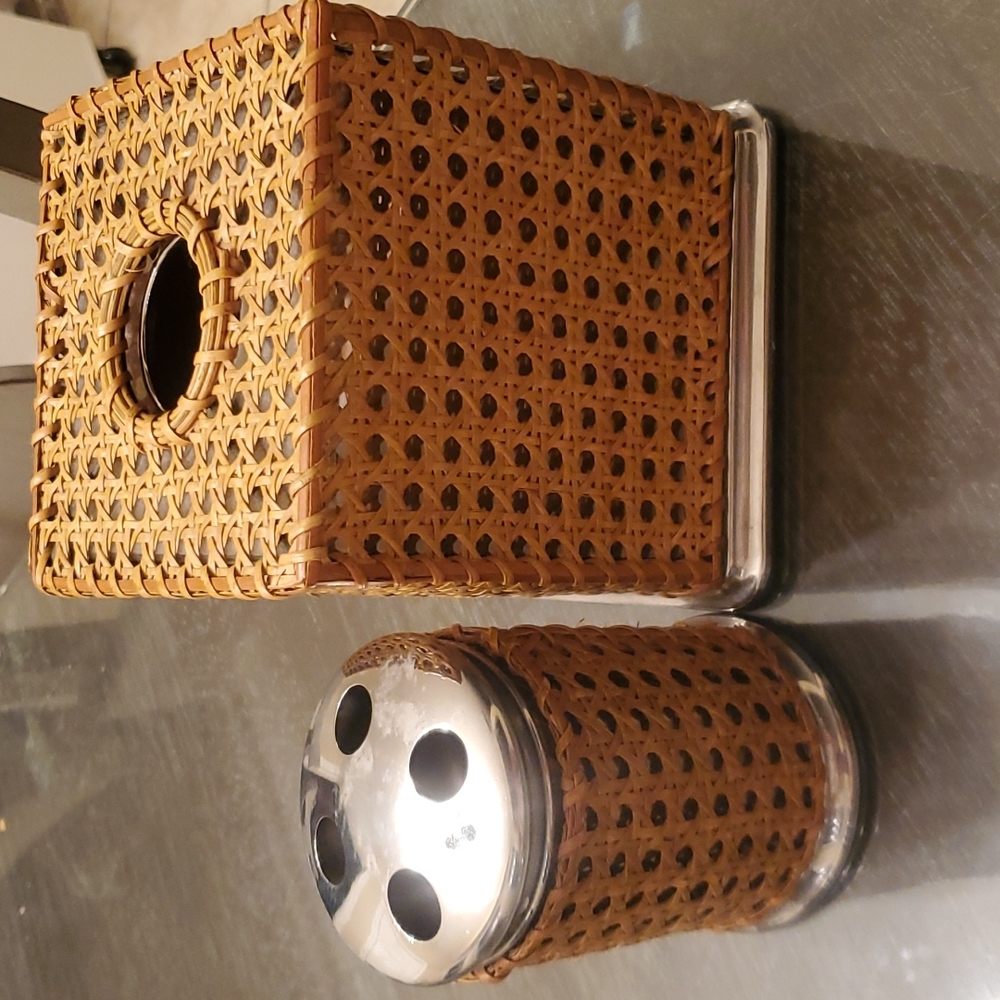 Vintage rattan bathroom set toothbrush holder tissue box cover